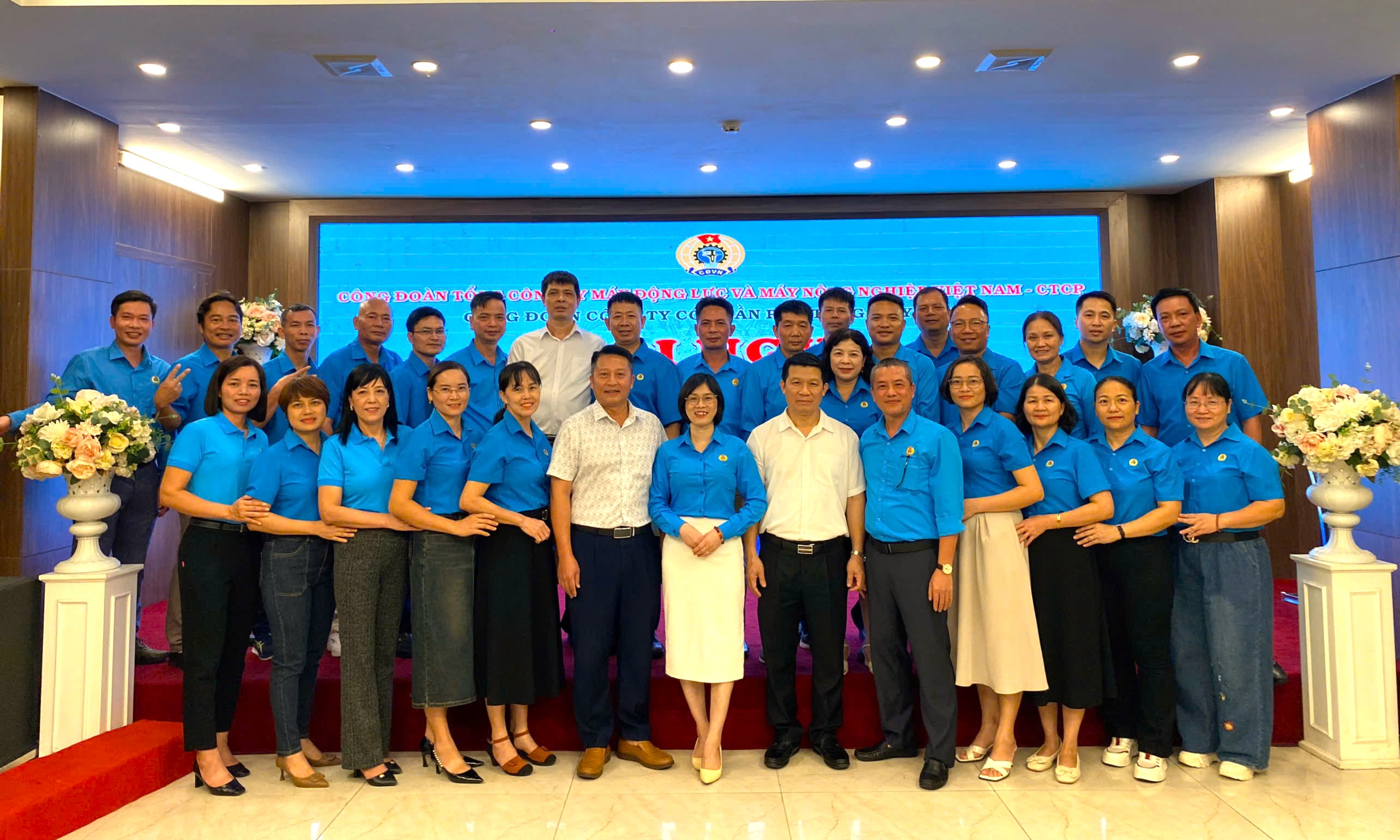 Tập huấn cho cán bộ công đoàn cơ sở năm 2025